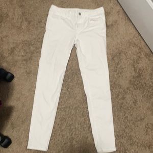 AEO super stretch size 6R white jeggings